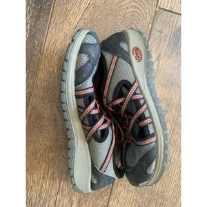 Chaco Outcross Kids Water Shoes Grey Black Red Hybrid Hiking Sneakers Size 3